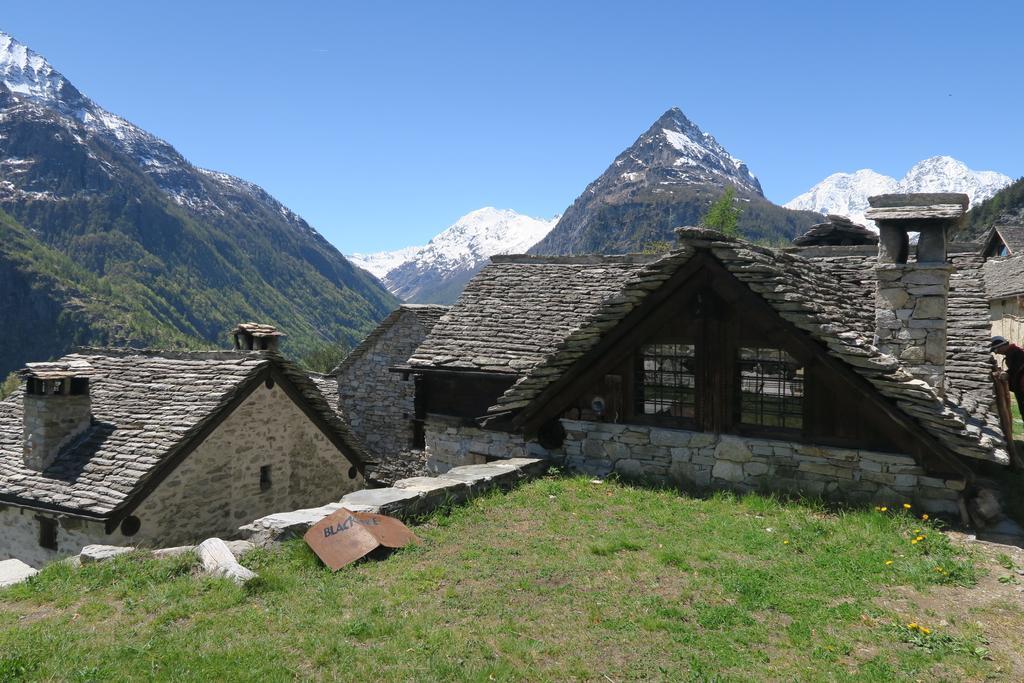 B&B Alpe Veglia Varzo Eksteriør bilde